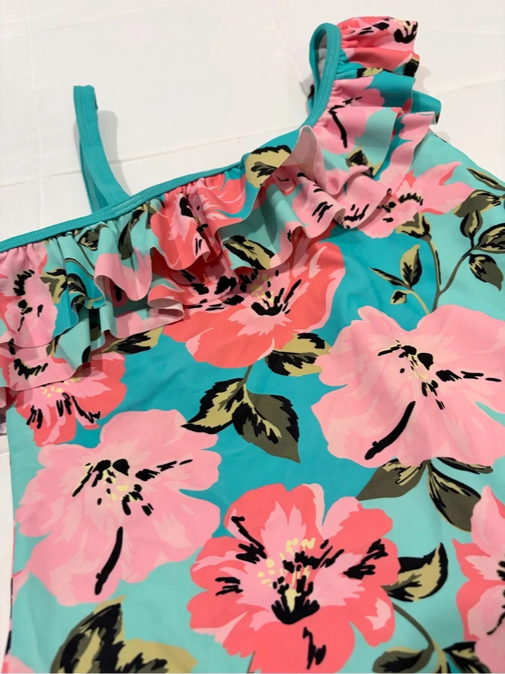 Kanu Surf one shoulder